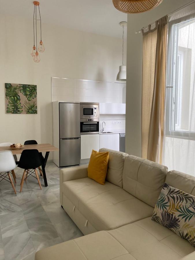 Apartamento Nuevo En Casa Tipo Palacio กาดิซ ภายนอก รูปภาพ