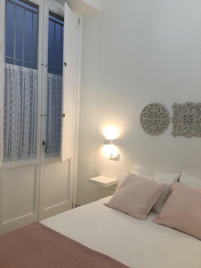 Apartamento Nuevo En Casa Tipo Palacio กาดิซ ภายนอก รูปภาพ